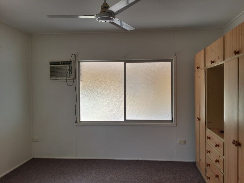 2/16 Kitchener Street, Clermont QLD 4721
