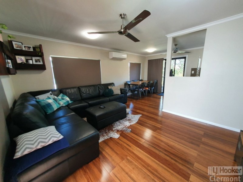 11 Karmoo Street, Clermont QLD 4721