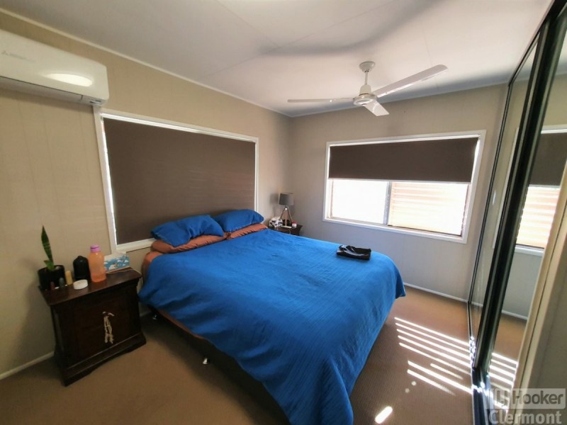 11 Karmoo Street, Clermont QLD 4721