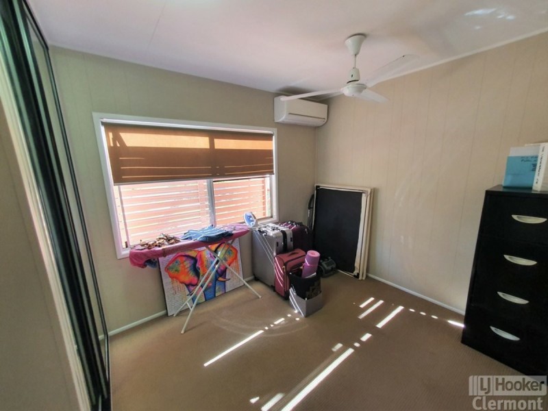 11 Karmoo Street, Clermont QLD 4721