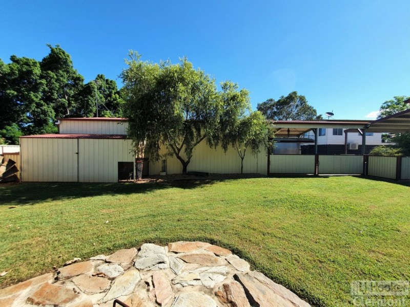 11 Karmoo Street, Clermont QLD 4721