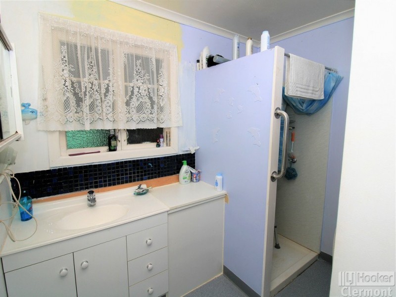 2 Lavarack Street, Clermont QLD 4721