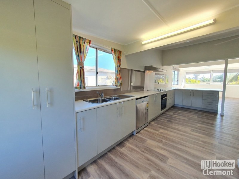 45 Jellicoe Street, Clermont QLD 4721