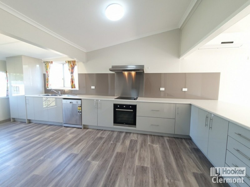 45 Jellicoe Street, Clermont QLD 4721