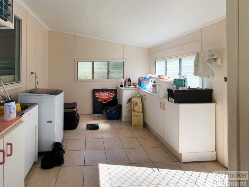 12 Frederick Street, Clermont QLD 4721