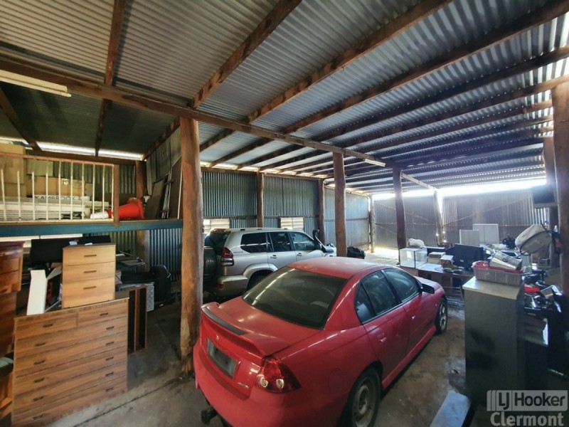 12 Frederick Street, Clermont QLD 4721