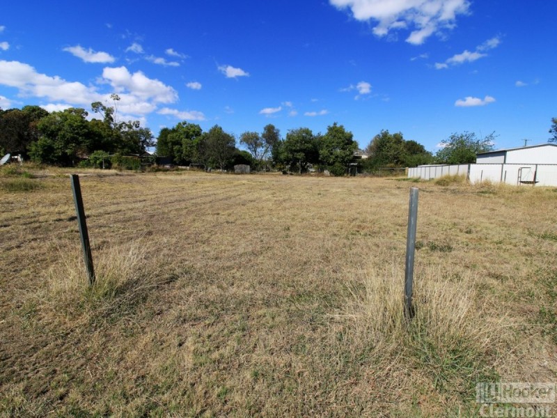 69 Douglass Street, Clermont QLD 4721