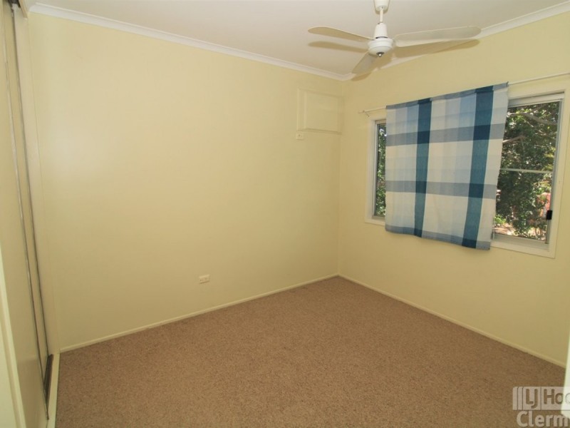 22 Collins Street, Clermont QLD 4721