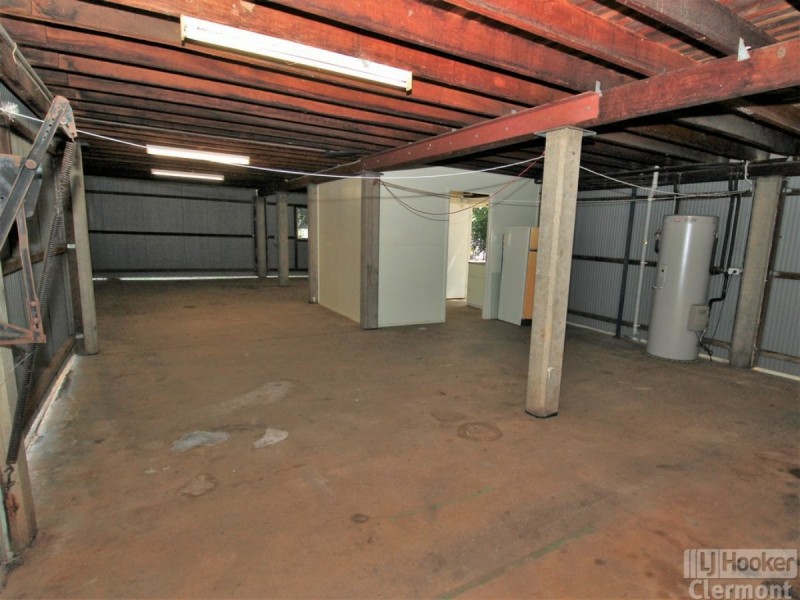 22 Collins Street, Clermont QLD 4721