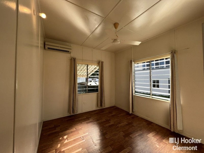 8 Powerhouse Lane, Clermont QLD 4721