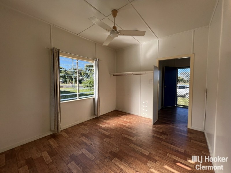 8 Powerhouse Lane, Clermont QLD 4721