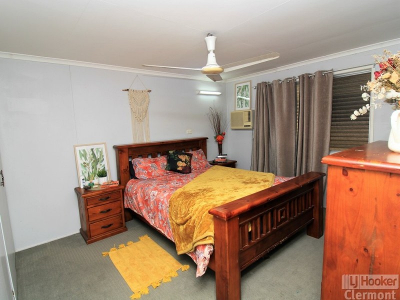 18 Box Street, Clermont QLD 4721