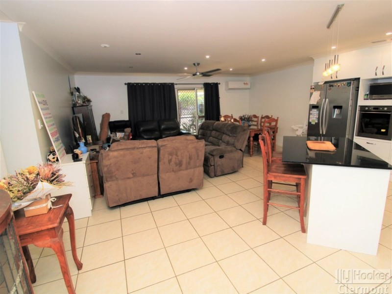 9 Douglass Street, Clermont QLD 4721