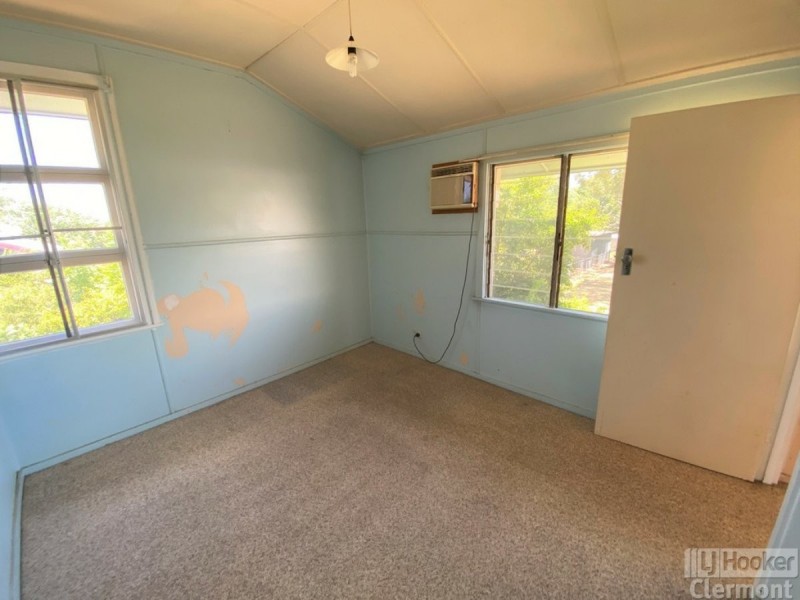 54 Monash Street, Clermont QLD 4721