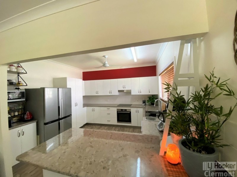 3 Jones Street, Clermont QLD 4721