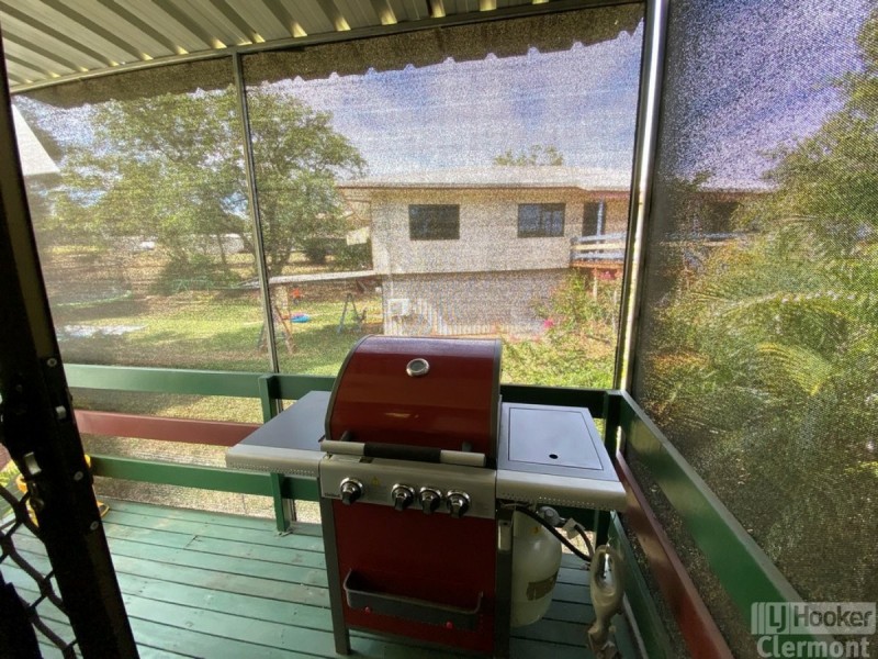 3 Jones Street, Clermont QLD 4721