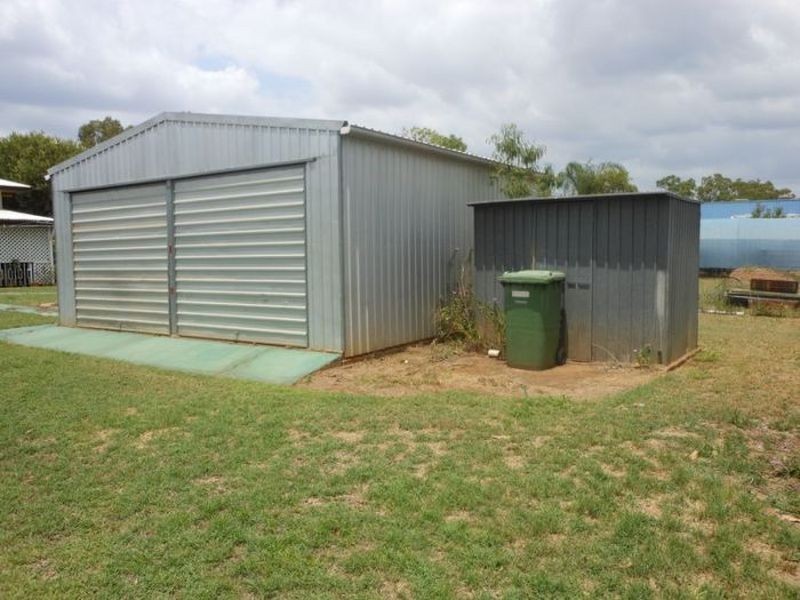 82 Herschel Street, Clermont QLD 4721