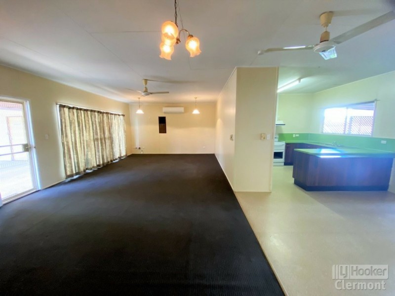 65 Box Street, Clermont QLD 4721