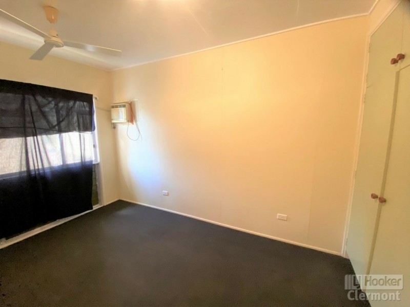 65 Box Street, Clermont QLD 4721