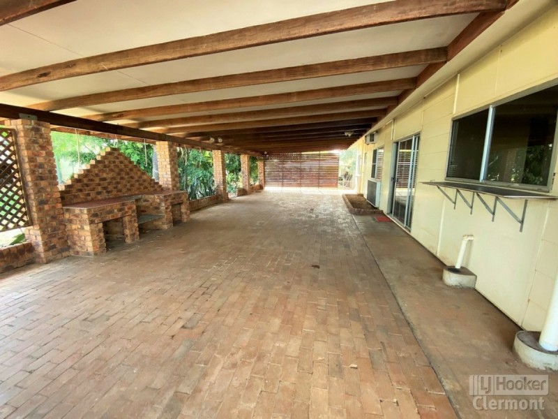 65 Box Street, Clermont QLD 4721