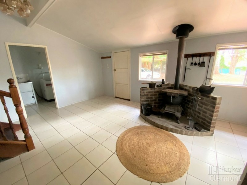 22 French Street, Clermont QLD 4721