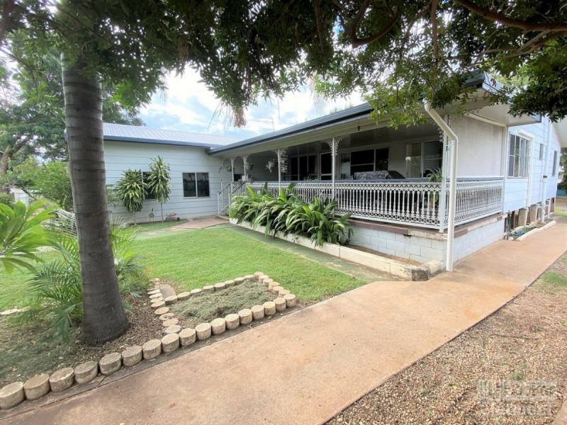 22 French Street, Clermont QLD 4721