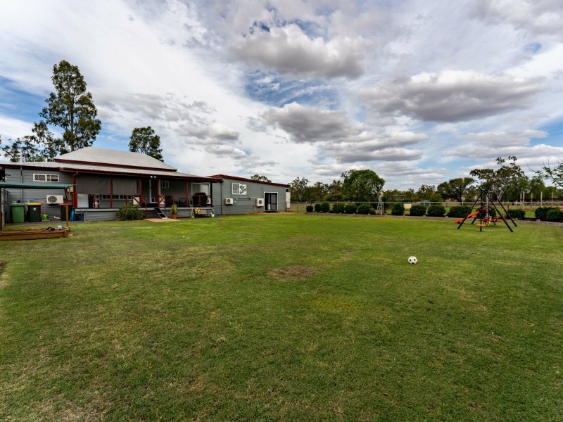 60 Edge Street, Clermont QLD 4721