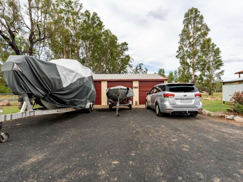 60 Edge Street, Clermont QLD 4721
