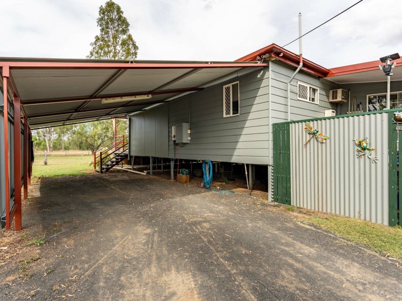60 Edge Street, Clermont QLD 4721