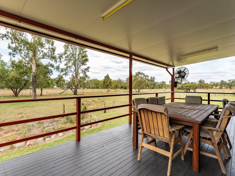 60 Edge Street, Clermont QLD 4721