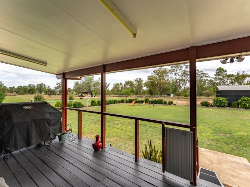 60 Edge Street, Clermont QLD 4721