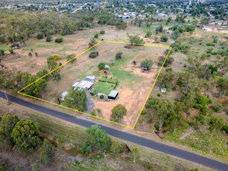 60 Edge Street, Clermont QLD 4721