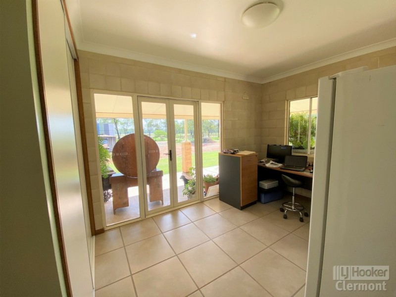 109 Racecourse Road, Clermont QLD 4721