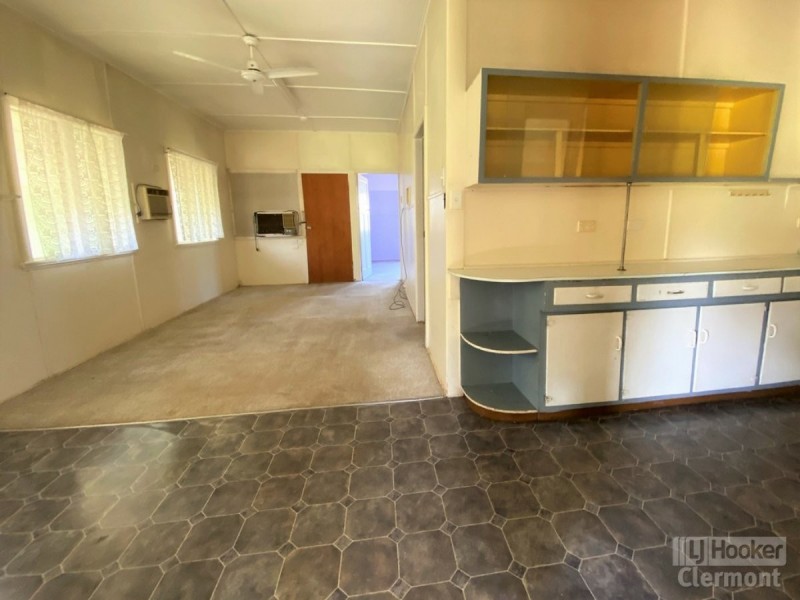 24 Beatty Street, Clermont QLD 4721