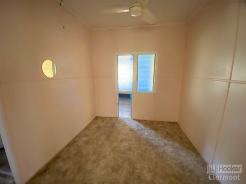 24 Beatty Street, Clermont QLD 4721