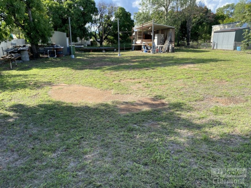 24 Beatty Street, Clermont QLD 4721