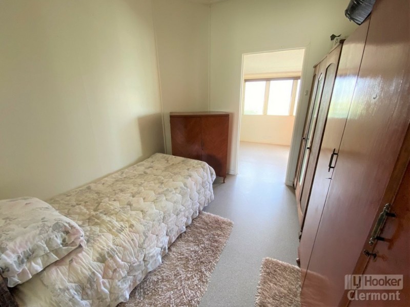 22 Beatty Street, Clermont QLD 4721