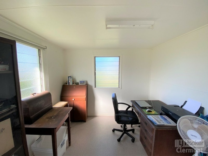 22 Beatty Street, Clermont QLD 4721