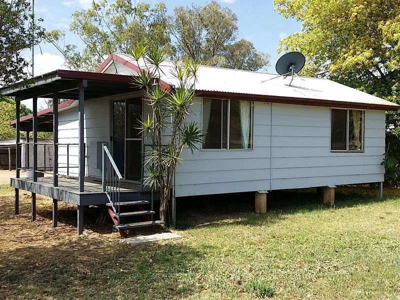 56 Monash Street, Clermont QLD 4721