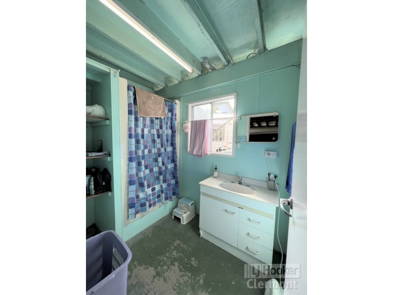 5 Lester Court, Clermont QLD 4721