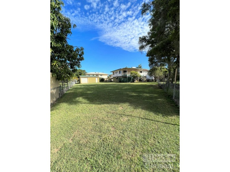 5 Lester Court, Clermont QLD 4721