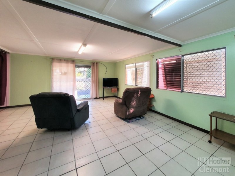 14 Blamey Street, Clermont QLD 4721