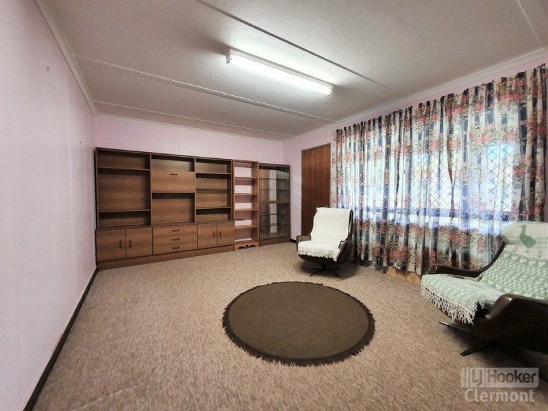 14 Blamey Street, Clermont QLD 4721