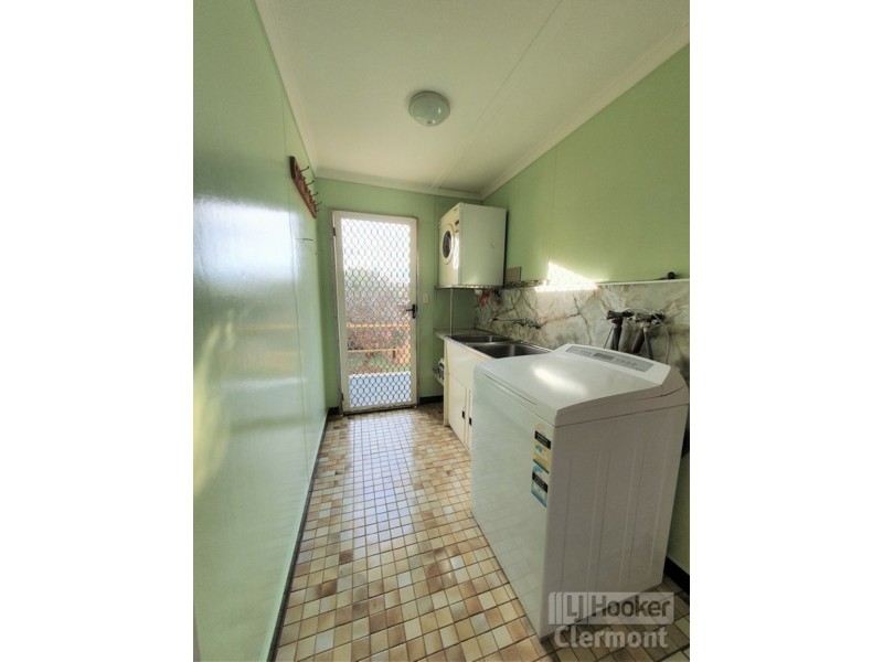 14 Blamey Street, Clermont QLD 4721