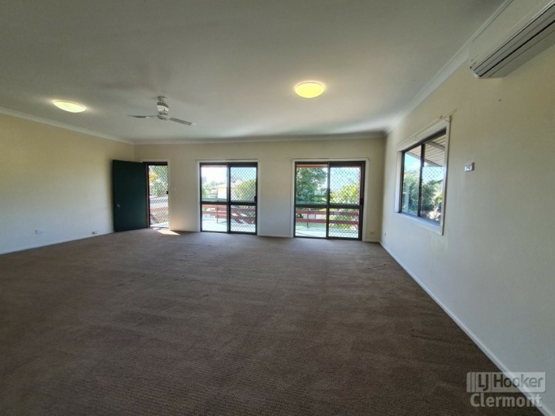 6 Derrett Court, Clermont QLD 4721