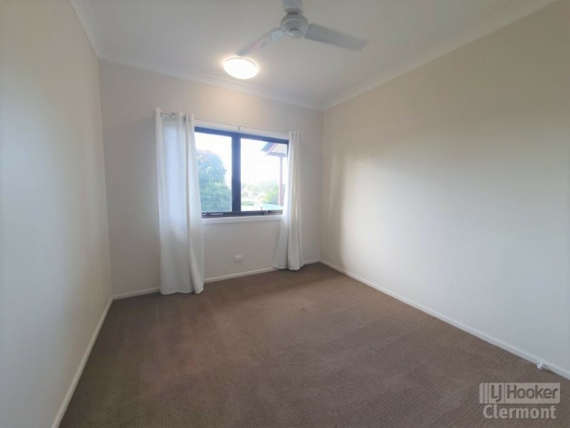 6 Derrett Court, Clermont QLD 4721