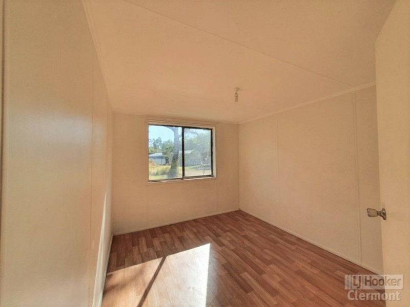 6 Derrett Court, Clermont QLD 4721