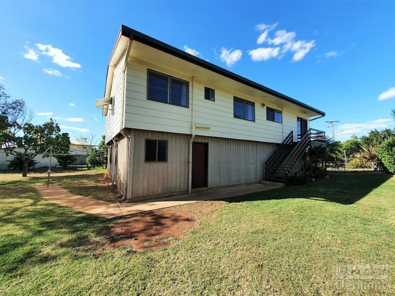 6 Derrett Court, Clermont QLD 4721