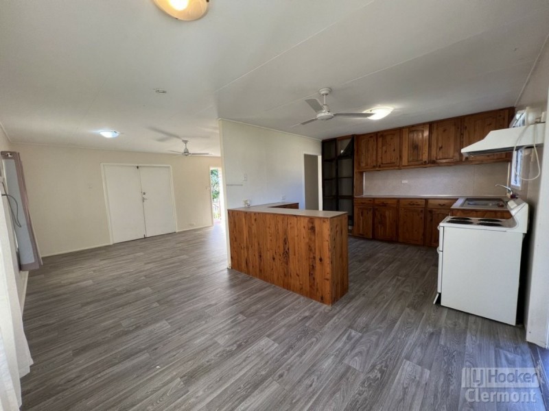 27 Douglass Street, Clermont QLD 4721
