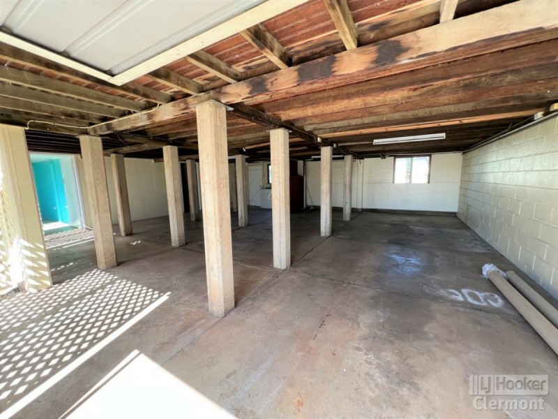 27 Douglass Street, Clermont QLD 4721